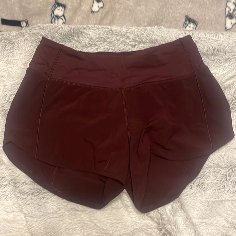 lulu shorts! size 4 tall.